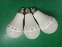 Bombillos LED 8 Horas de eficiencia Recargables.
